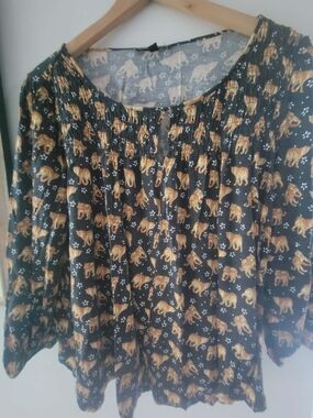 Cable & Gauge Black Top with Leopard Accents